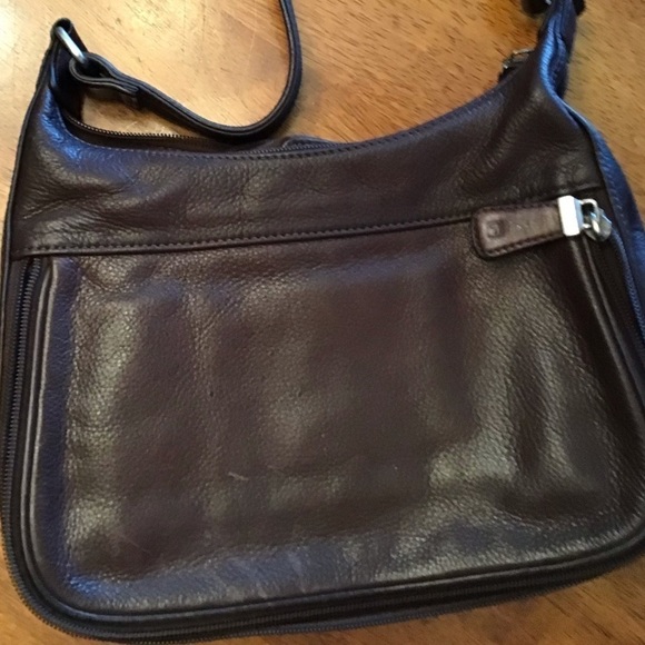 Fossil Handbags - VINTAGE  brown FOSSIL purse.